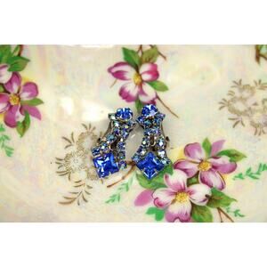 Mid-Century Blue Aurora Borealis Dangle Clip Earrings